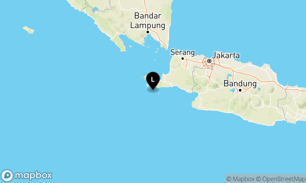 Peta Gempa Pusat gempa berada di laut 37 km BaratDaya Sumur