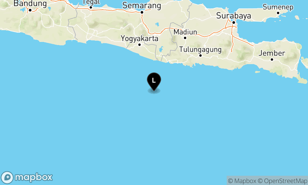Peta Gempa Pusat gempa berada di laut 99 km BaratDaya Pacitan