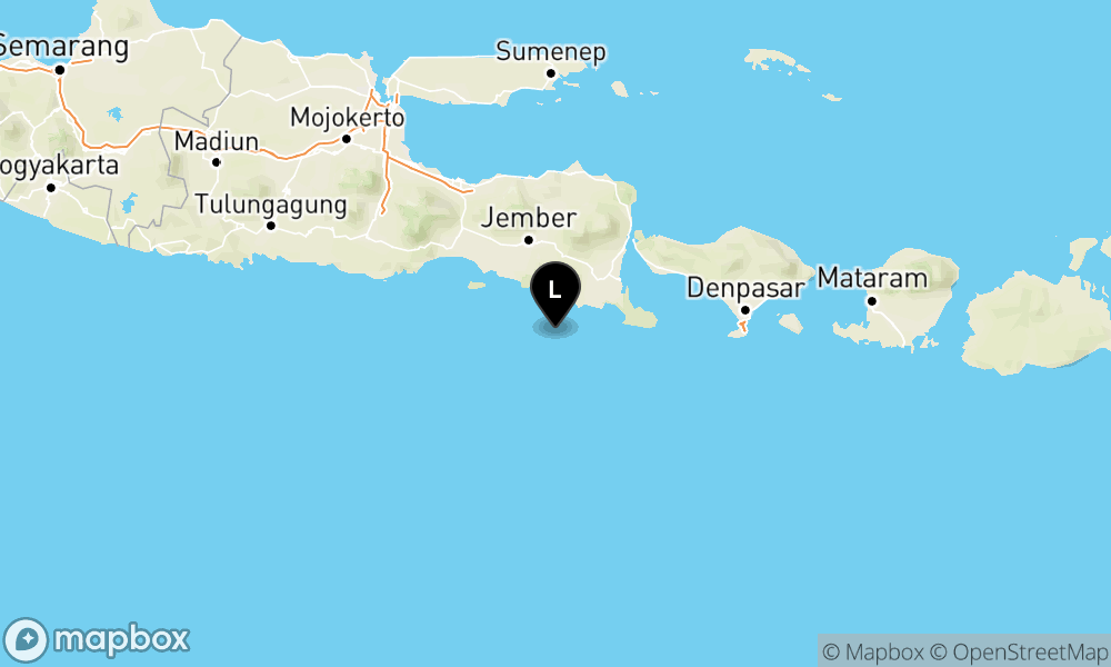 Peta Gempa Pusat gempa berada di laut 73 km Tenggara Jember