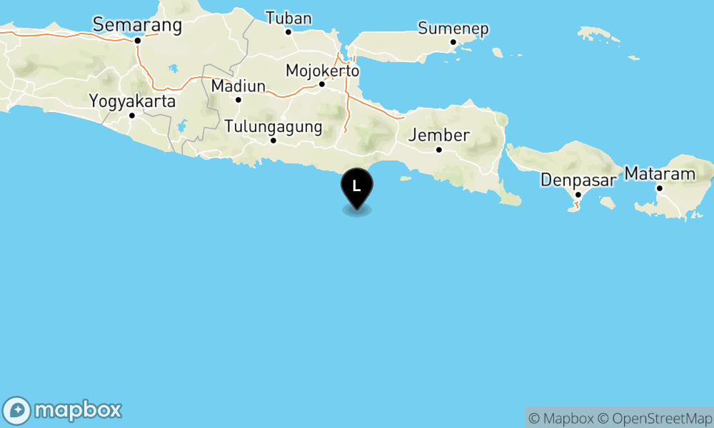 Peta Gempa Pusat gempa berada di laut 84 km Tenggara Kab. Malang