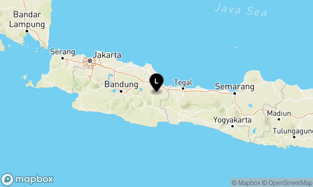 Peta Gempa Pusat gempa berada di darat 1 km BaratDaya Kab. Kuningan