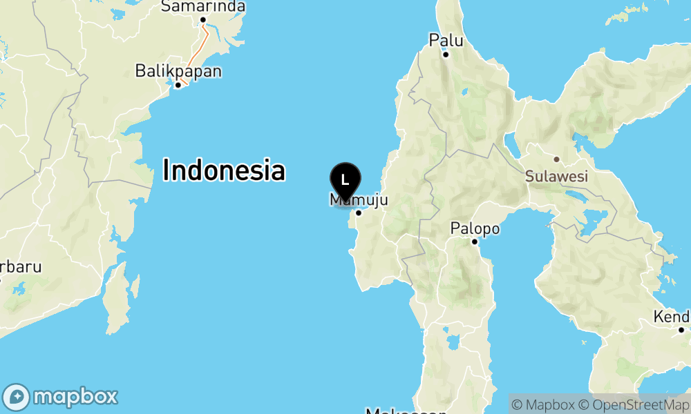 Peta Gempa Pusat gempa berada di laut 50 km barat laut Majene