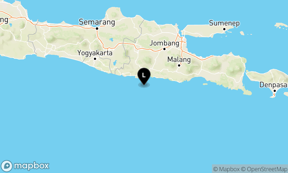 Peta Gempa Pusat gempa berada di laut 50 km baratdaya Trenggalek