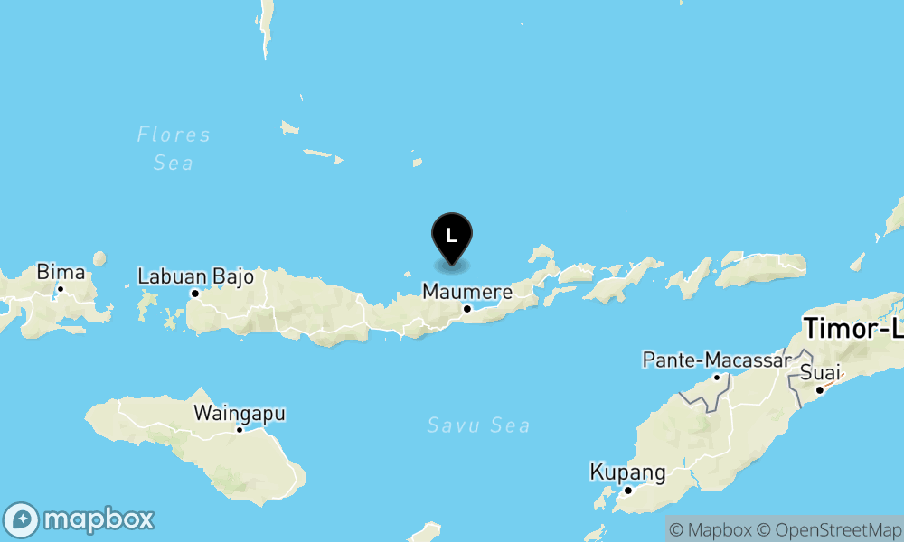 Peta Gempa Pusat gempa berada di laut 38 km barat laut Maumere