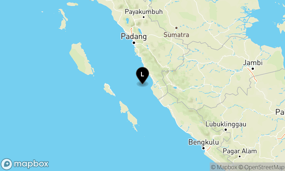 Peta Gempa Pusat gempa berada di laut 37 km barat daya Pesisir Selatan
