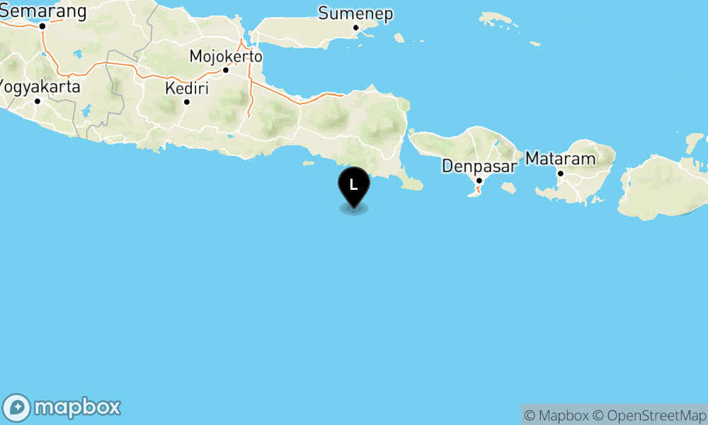 Peta Gempa Pusat gempa berada di laut 93 km tenggara Jember