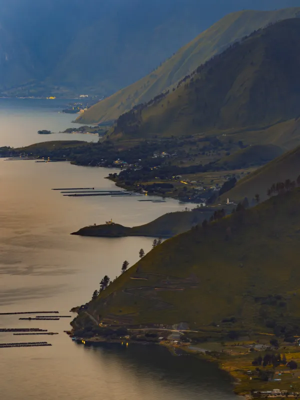 lake-toba