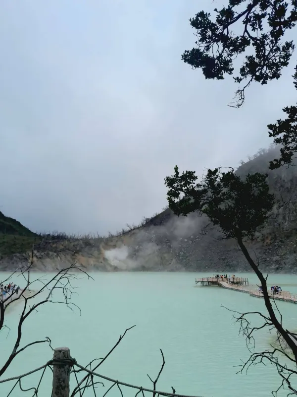 jawa-barat-kawah-putih