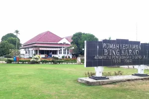 Rumah Pengasingan Bung Karno