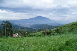 Gunung Tampomas