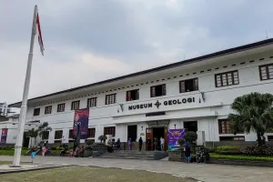 Museum Geologi Bandung