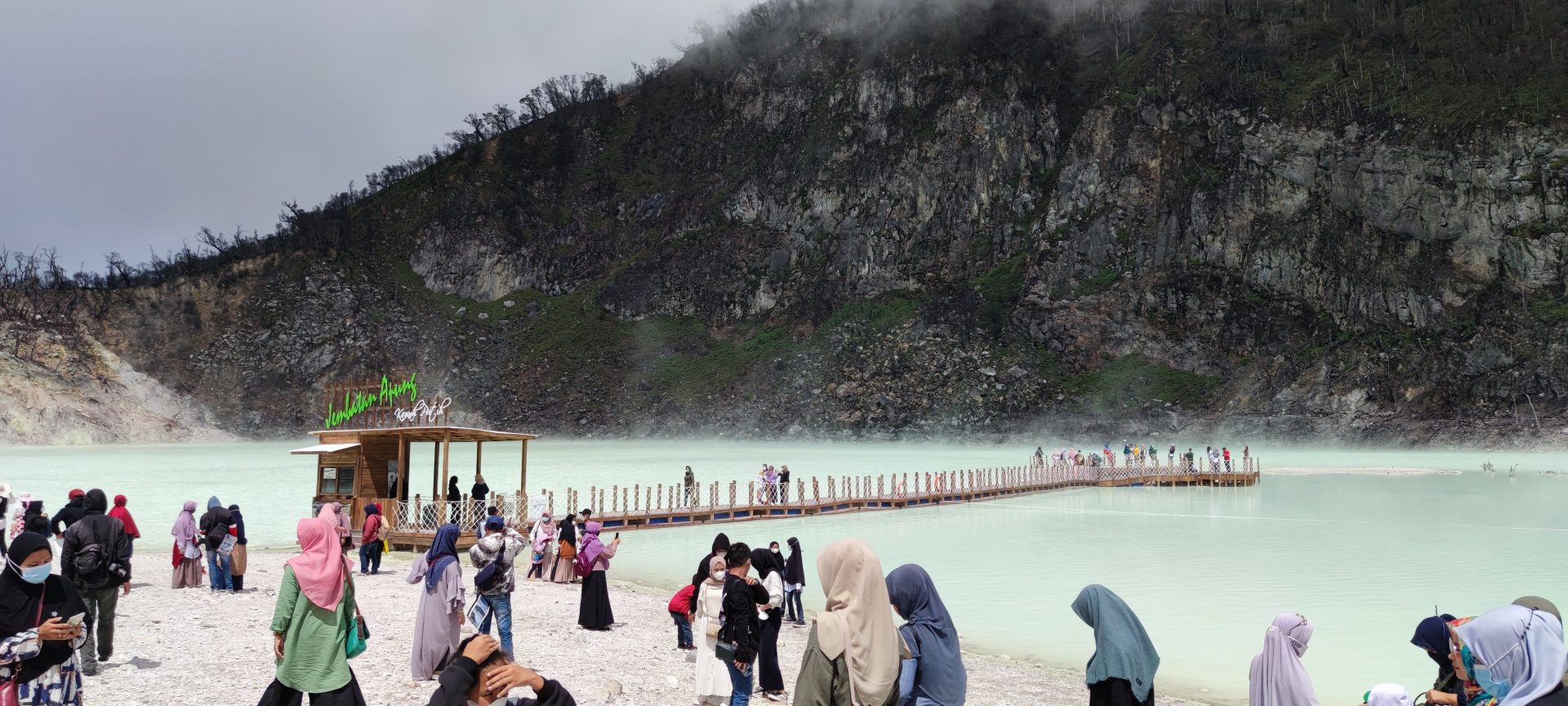 Kawah Putih