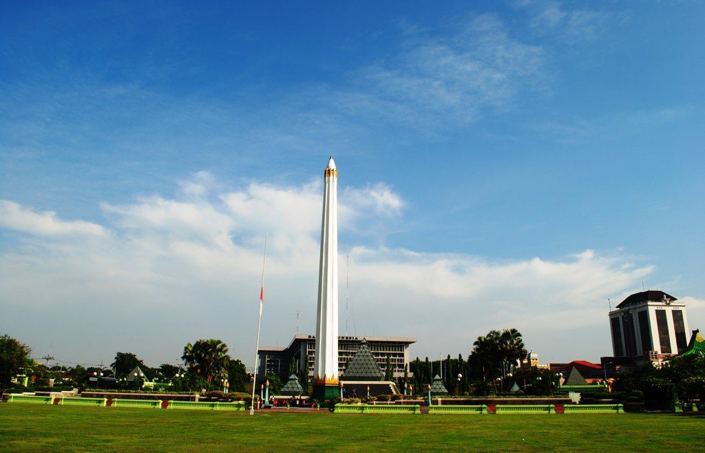 Heroes Monument