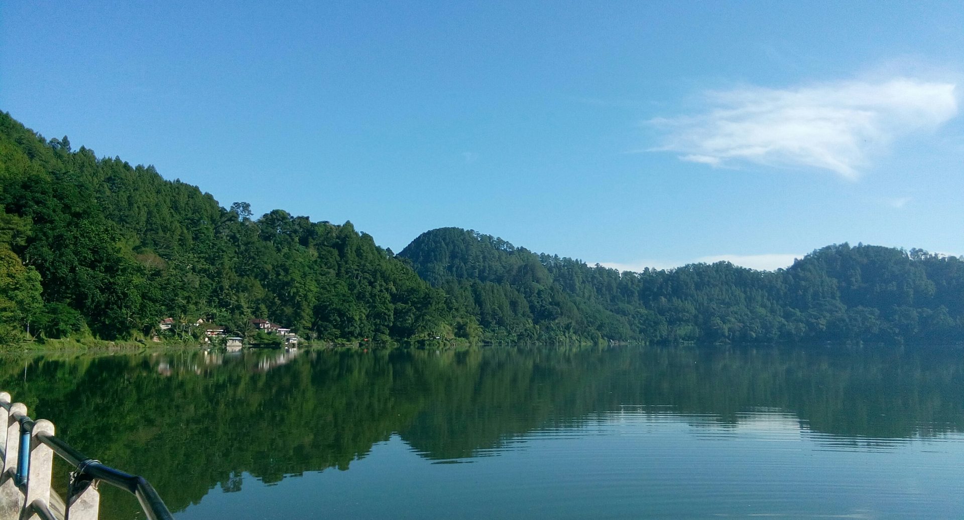 Lake Ngebel