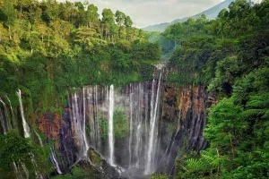 Tumpak Sewu
