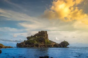Pantai Nglambor