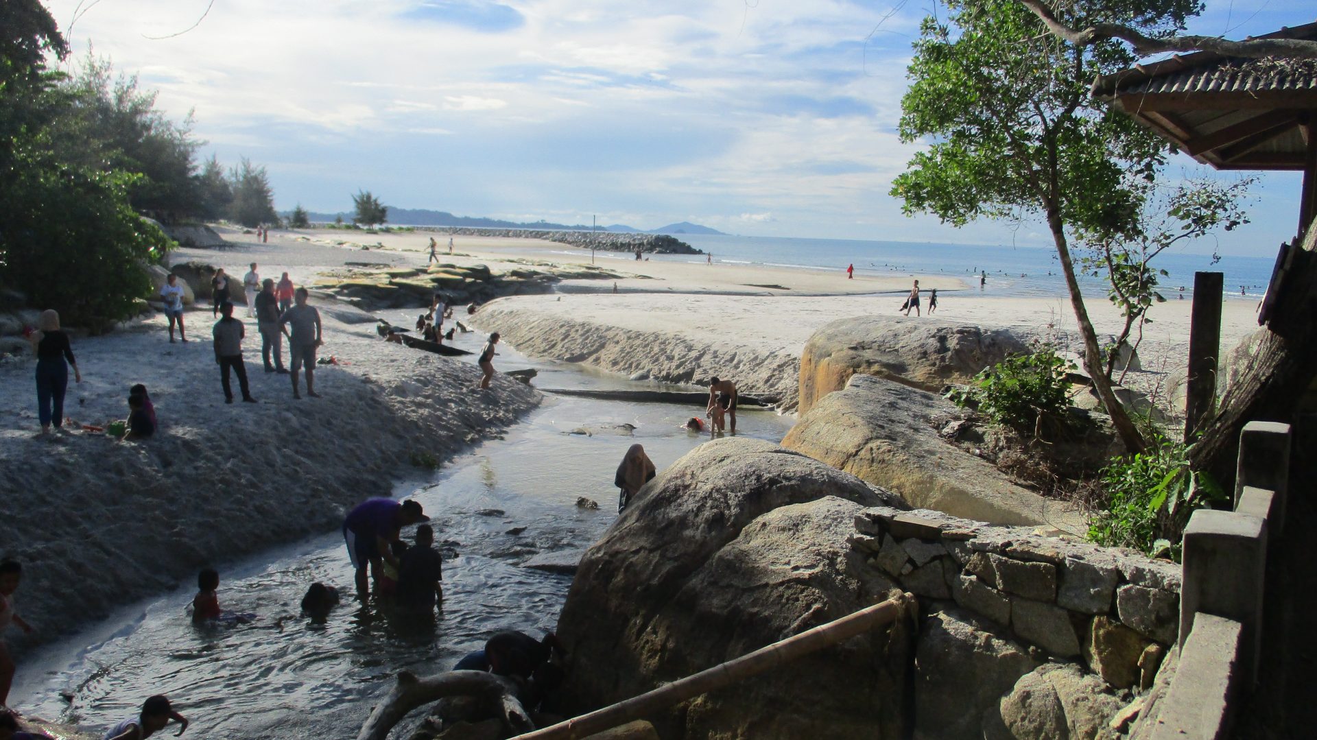 Pantai Matras