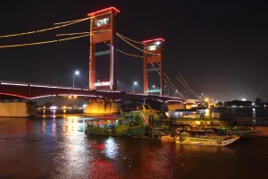 Jembatan Ampera