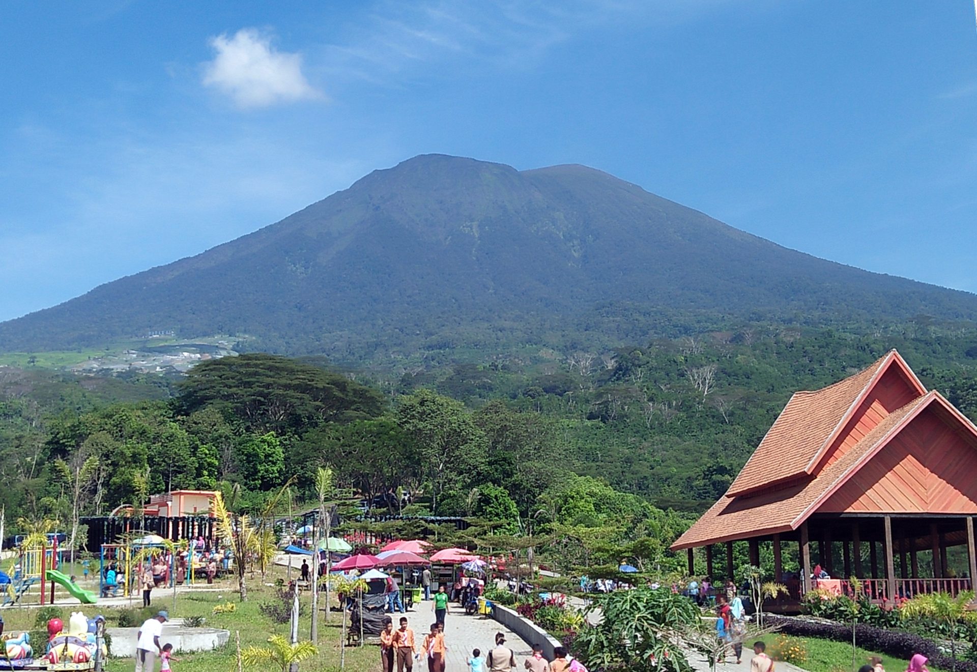 Kebun Teh Gunung Dempo