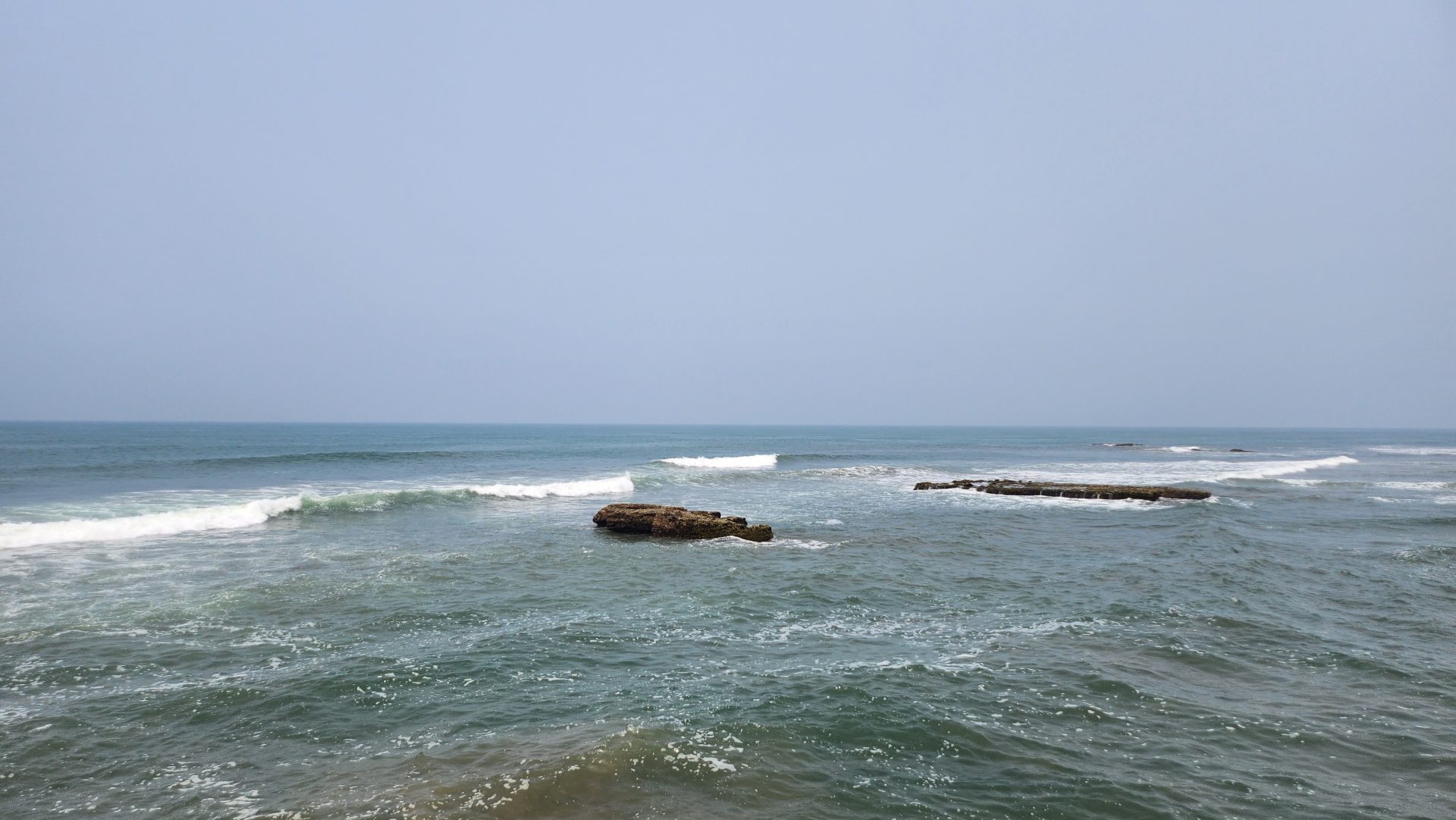 Pantai Sungai Suci