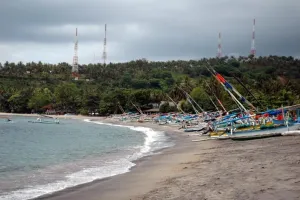 Pantai Senggigi