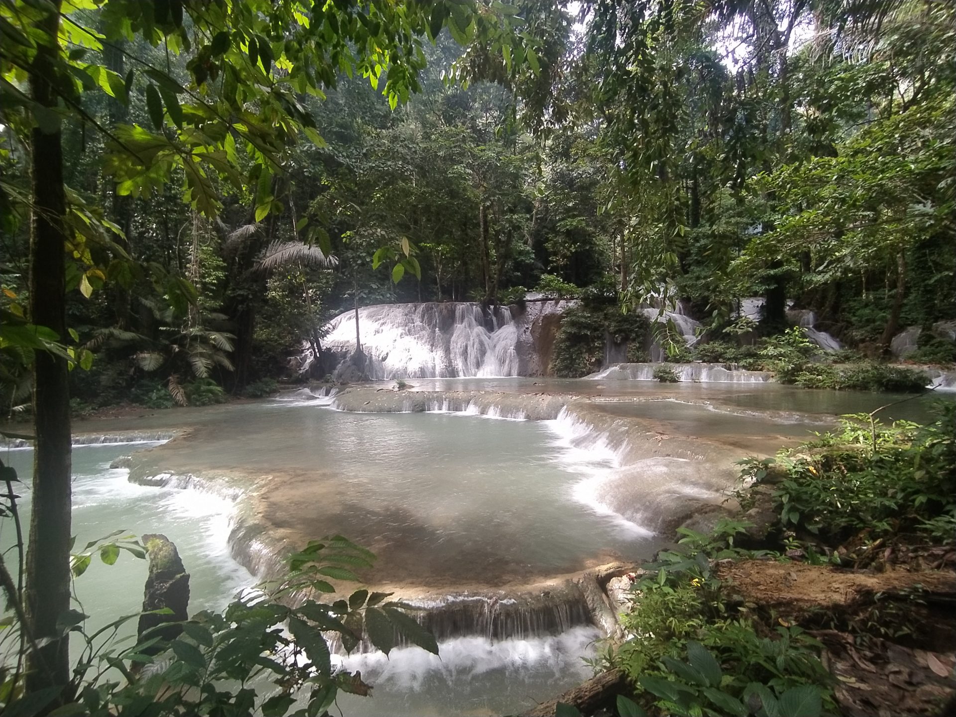 Air Terjun Moramo