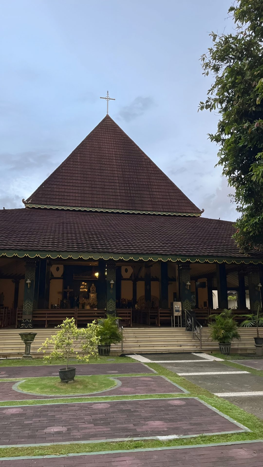 Ganjuran Church
