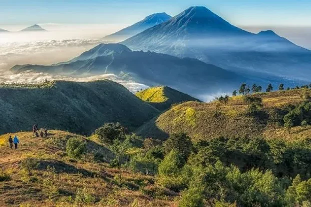 Opentrip 3D2N Gunung Prau