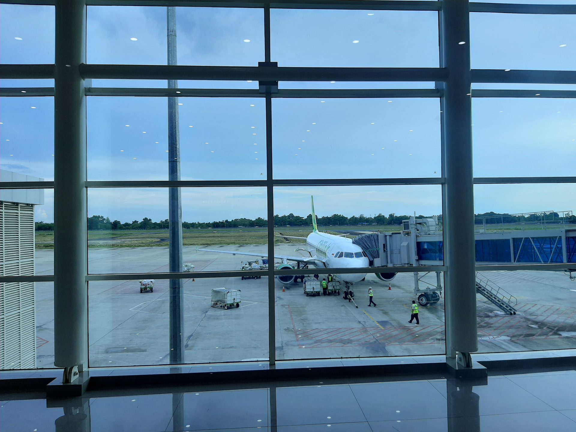Syamsudin Noor International Airport — Gallery