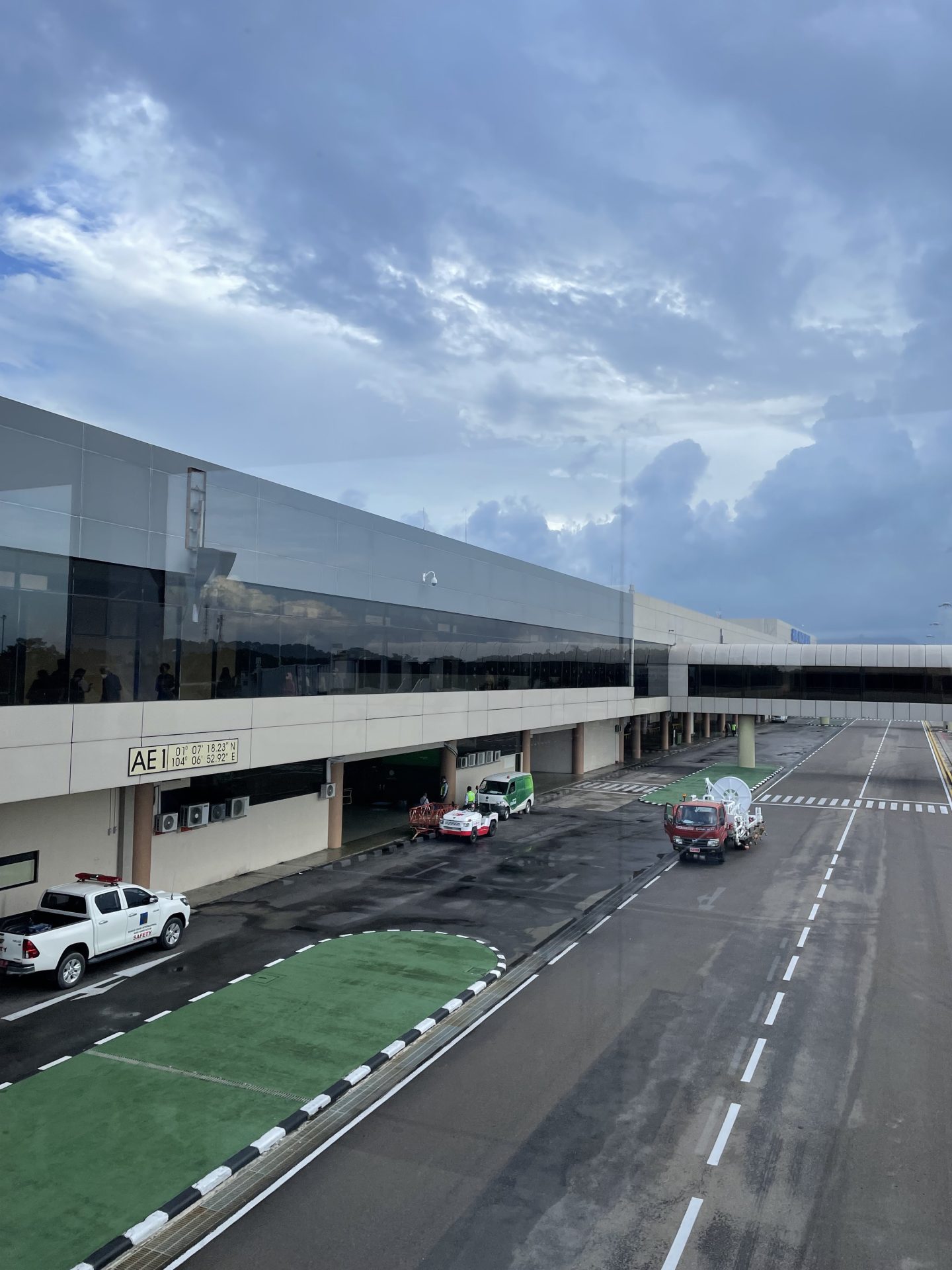 Hang Nadim International Airport — Gallery