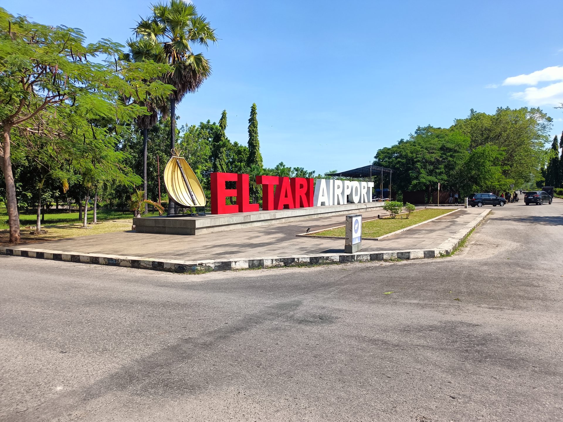 Bandara El Tari — Galeri