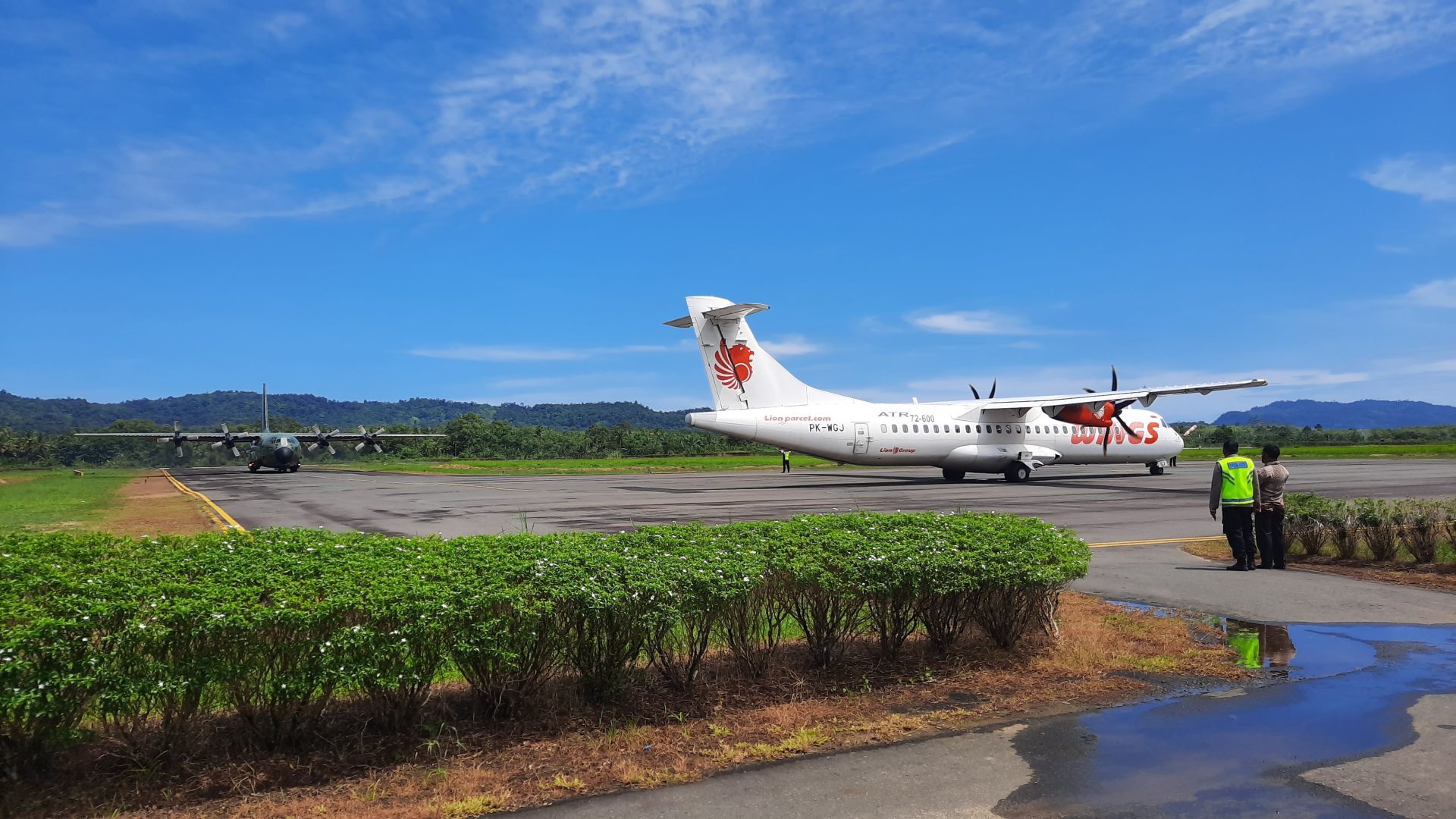 Bandara Dr. Ferdinand Lumban Tobing — Galeri