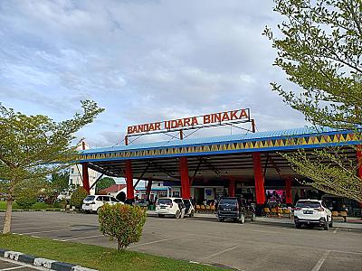 Bandara Binaka