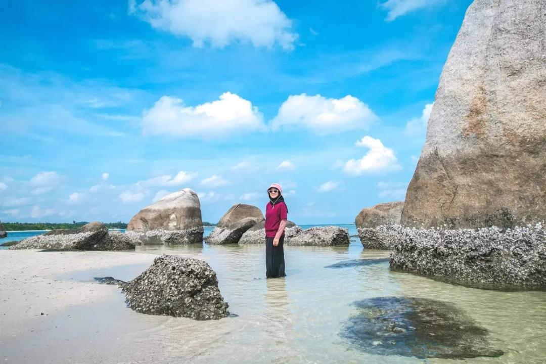 Paket One Day Trip Pulau Lengkuas