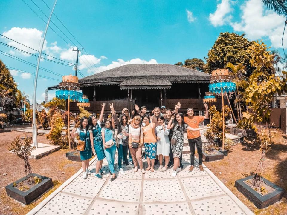 Paket Wisata Belitung Tanpa Hotel Reguler 2D1N