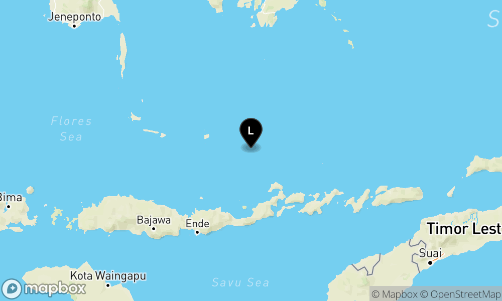 Peta Gempa Pusat gempa berada di laut 96 km baratlaut Larantuka